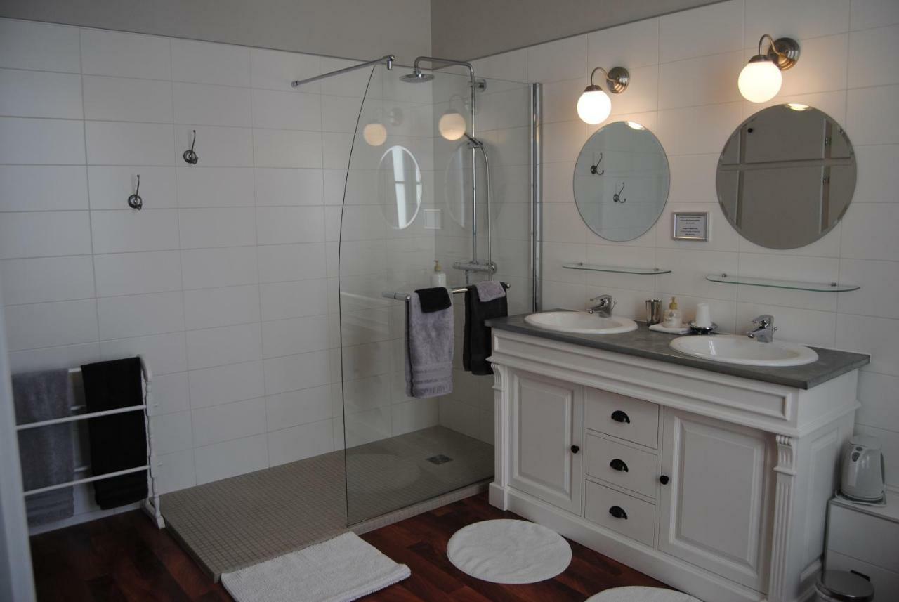 Hotel Particulier De Sainte Croix Bayeux Kültér fotó